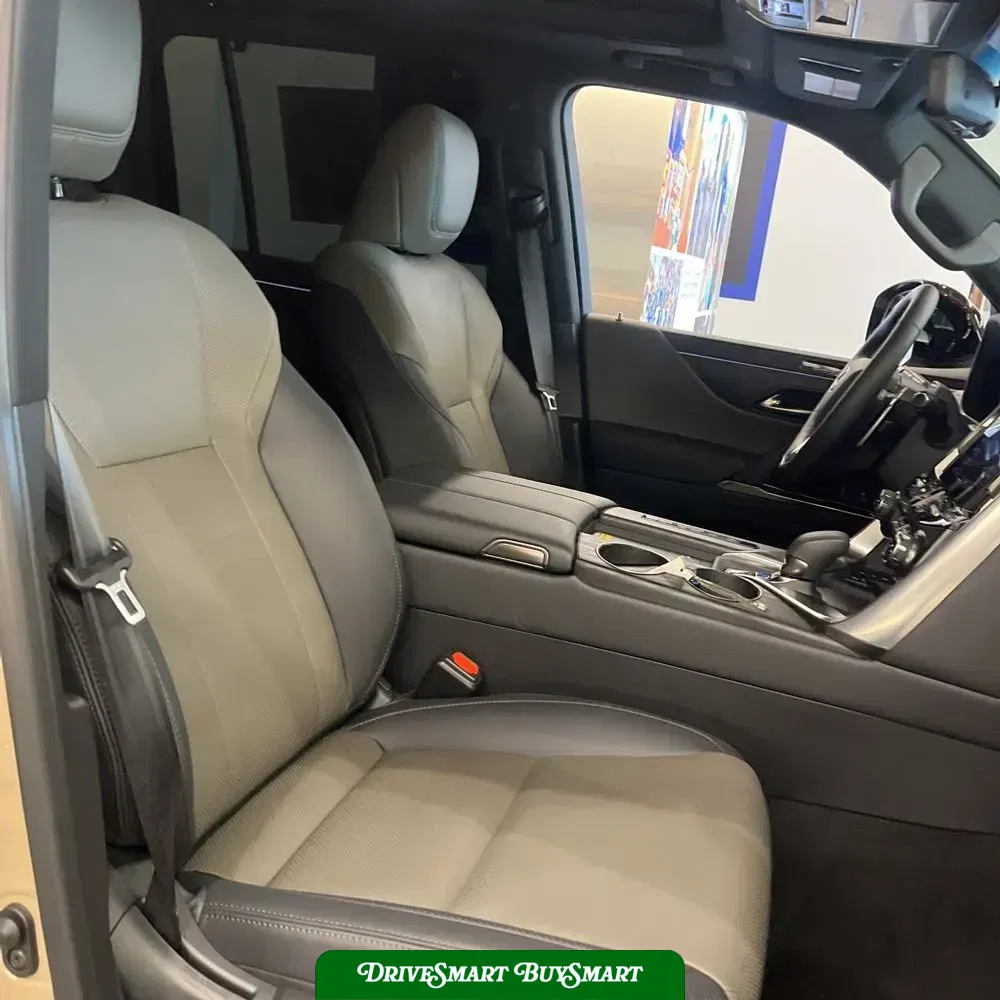 2025 Lexus LX 700h Overtrail