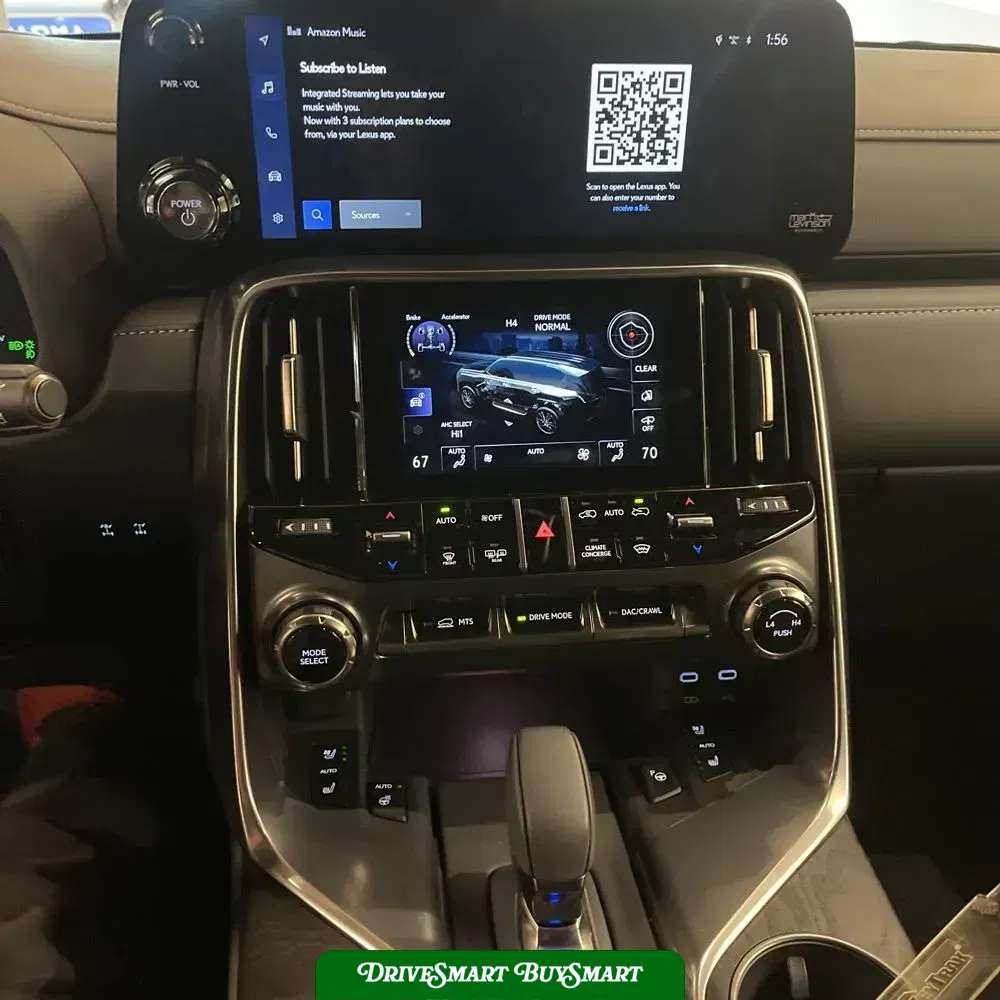 2025 Lexus LX 700h Overtrail