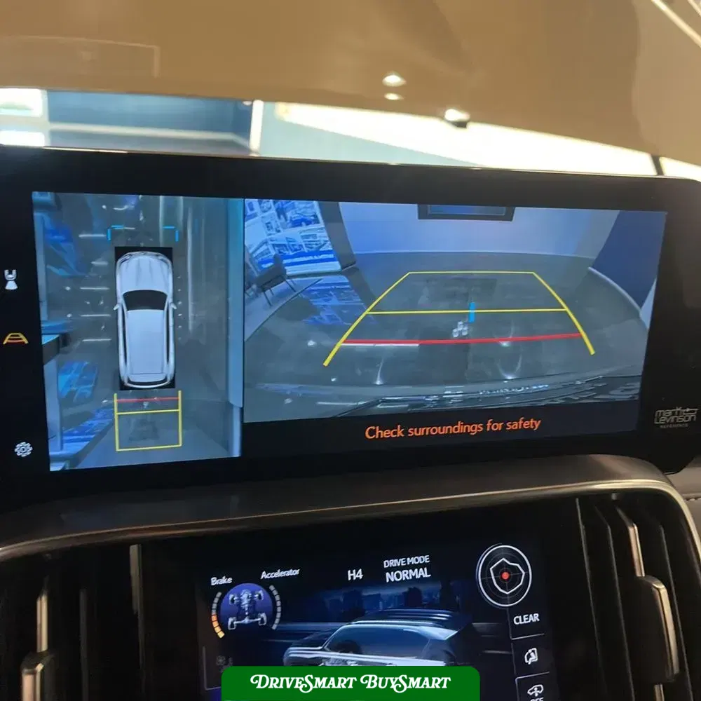 2025 Lexus LX 700h Overtrail