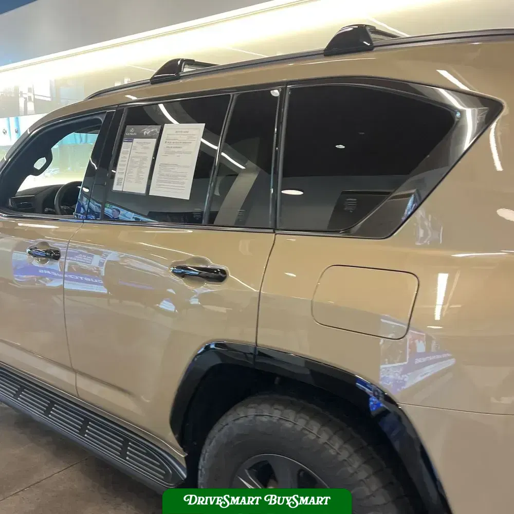 2025 Lexus LX 700h Overtrail