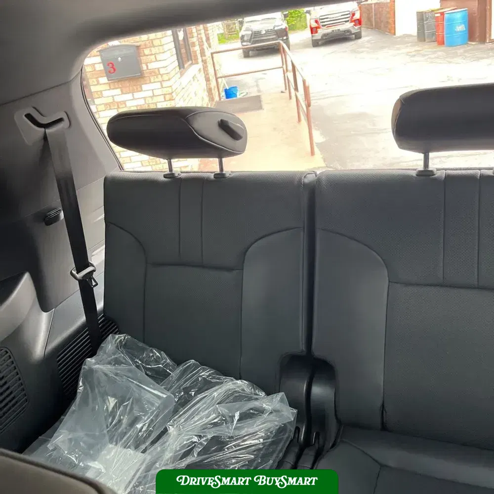 2025 Lexus LX 700h Overtrail