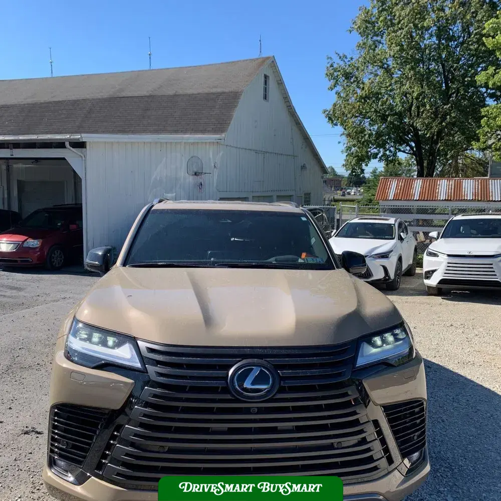 2025 Lexus LX 700h Overtrail