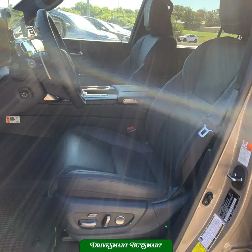 2025 Lexus LX 700h Overtrail