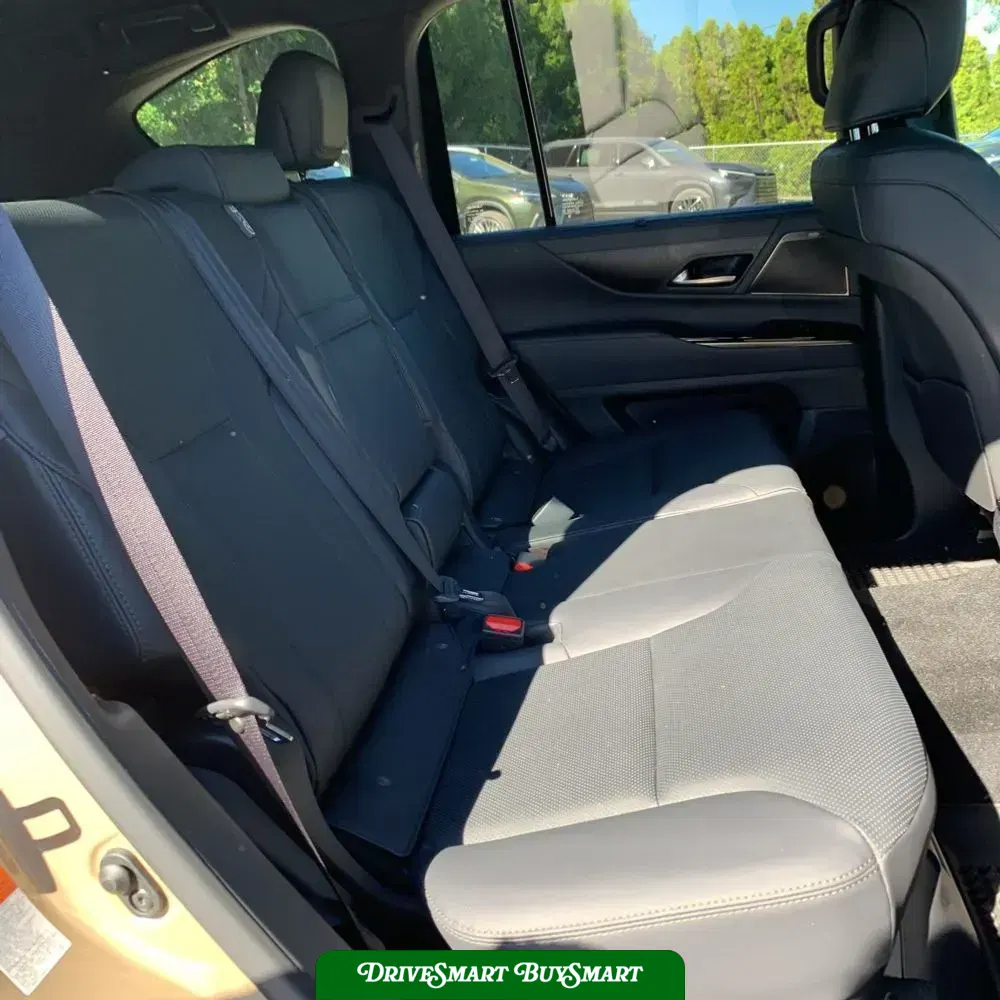 2025 Lexus LX 700h Overtrail