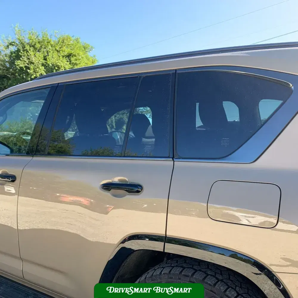 2025 Lexus LX 700h Overtrail