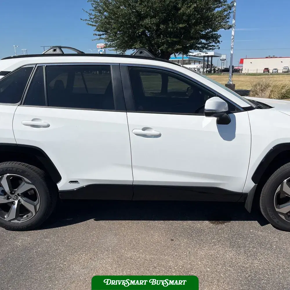 2025 Toyota RAV4 Plug-in Hybrid SE