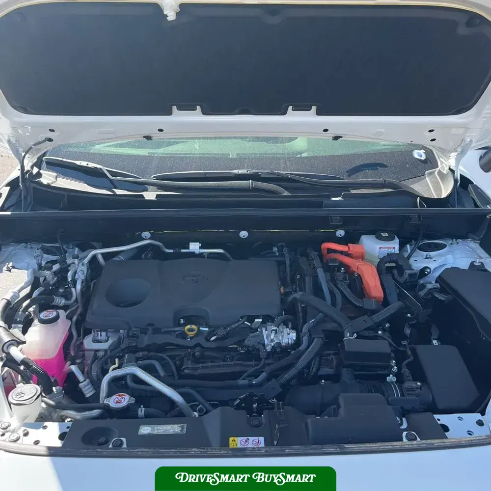 2025 Toyota RAV4 Plug-in Hybrid SE