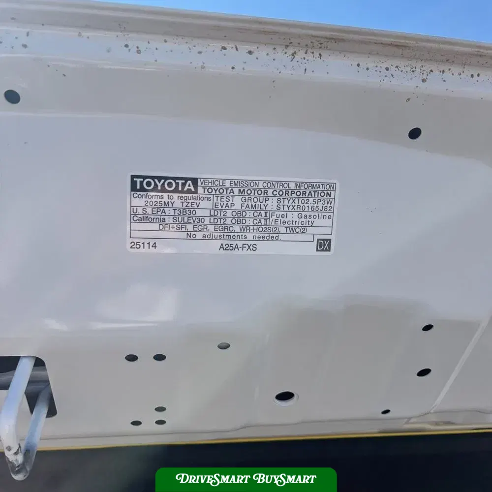 2025 Toyota RAV4 Plug-in Hybrid SE