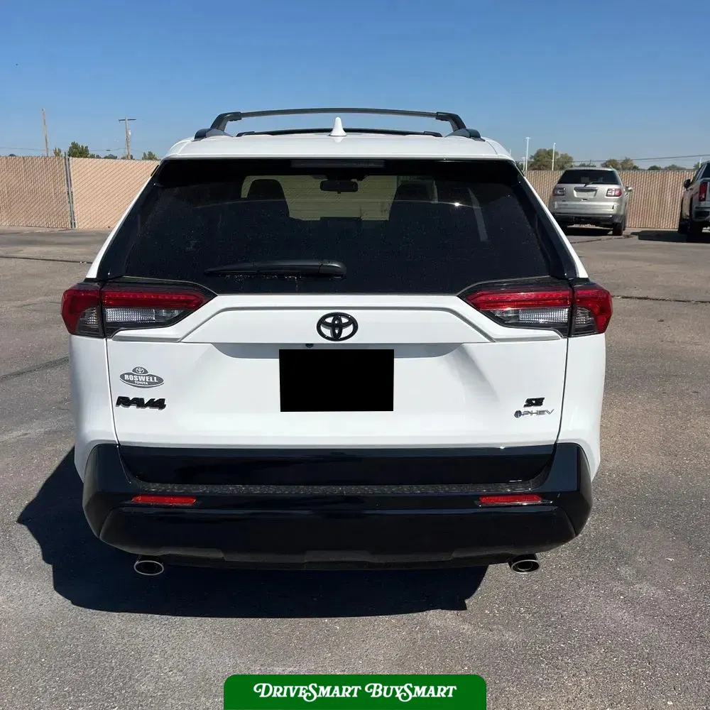 2025 Toyota RAV4 Plug-in Hybrid SE