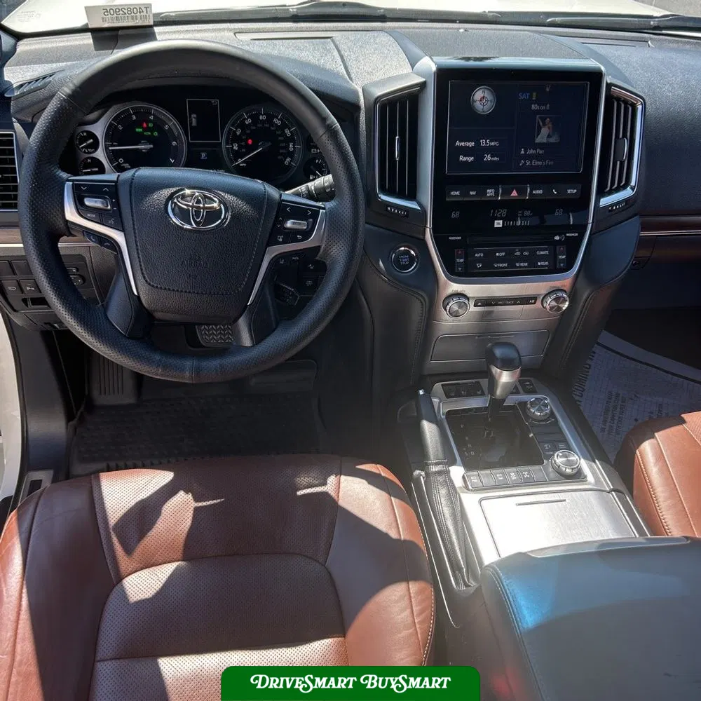 2019 Toyota Land Cruiser Base
