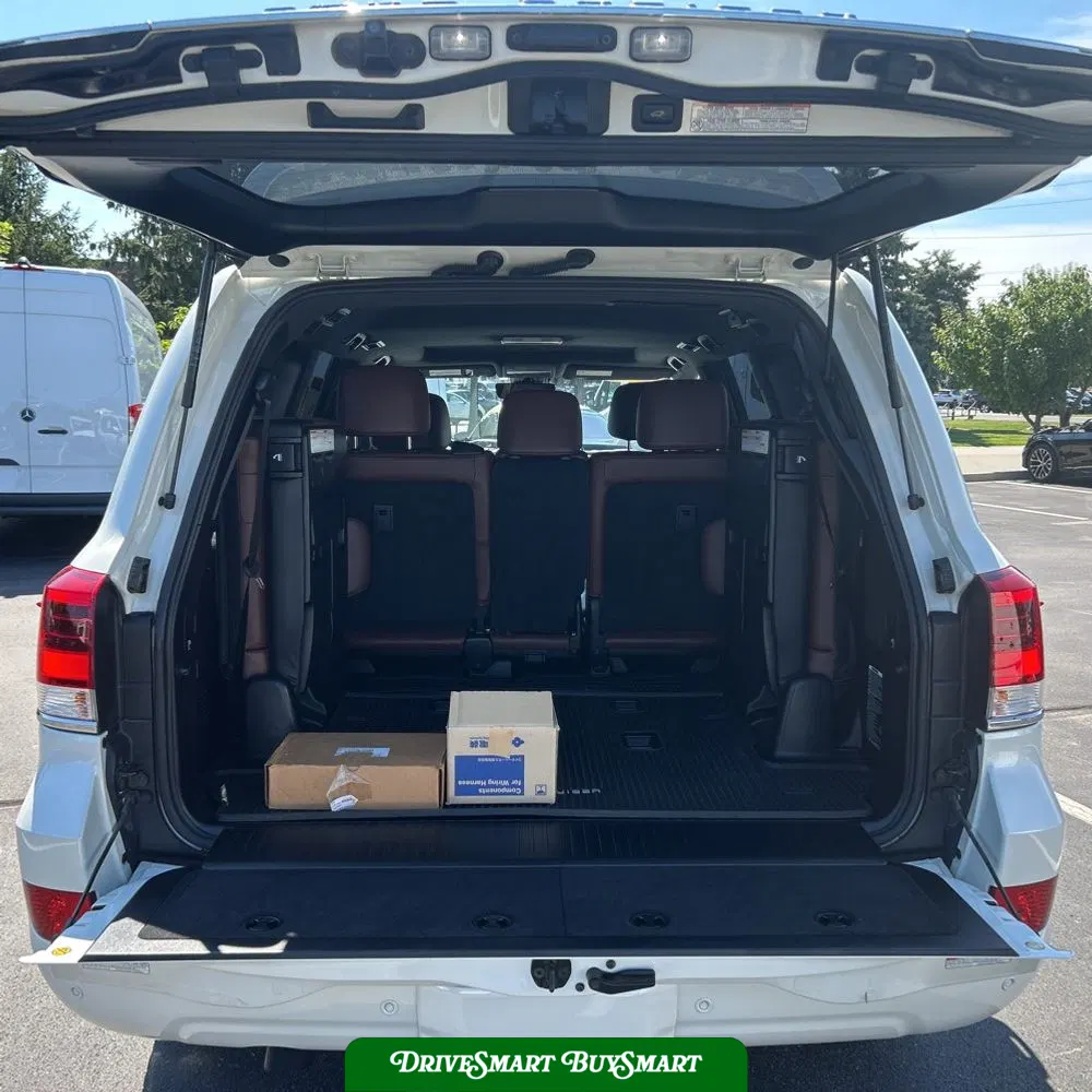 2019 Toyota Land Cruiser Base