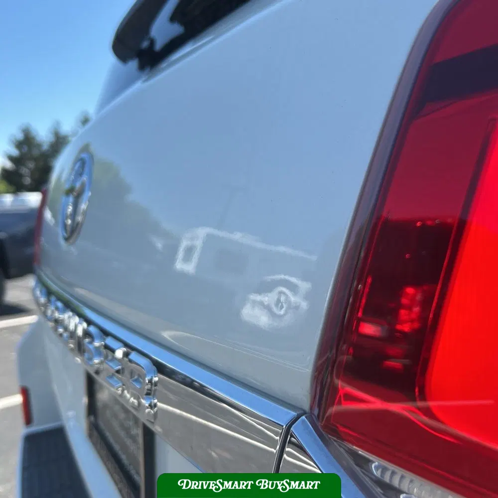 2019 Toyota Land Cruiser Base