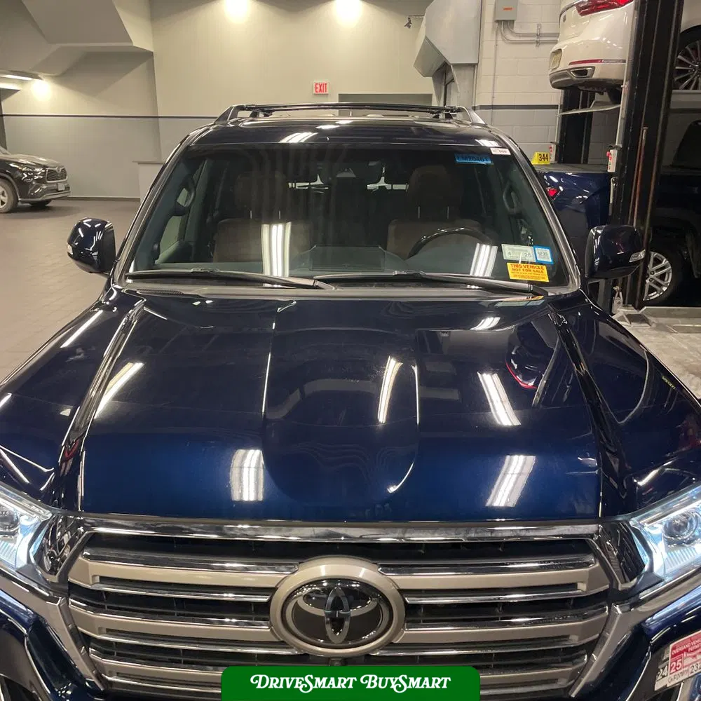 2019 Toyota Land Cruiser Base