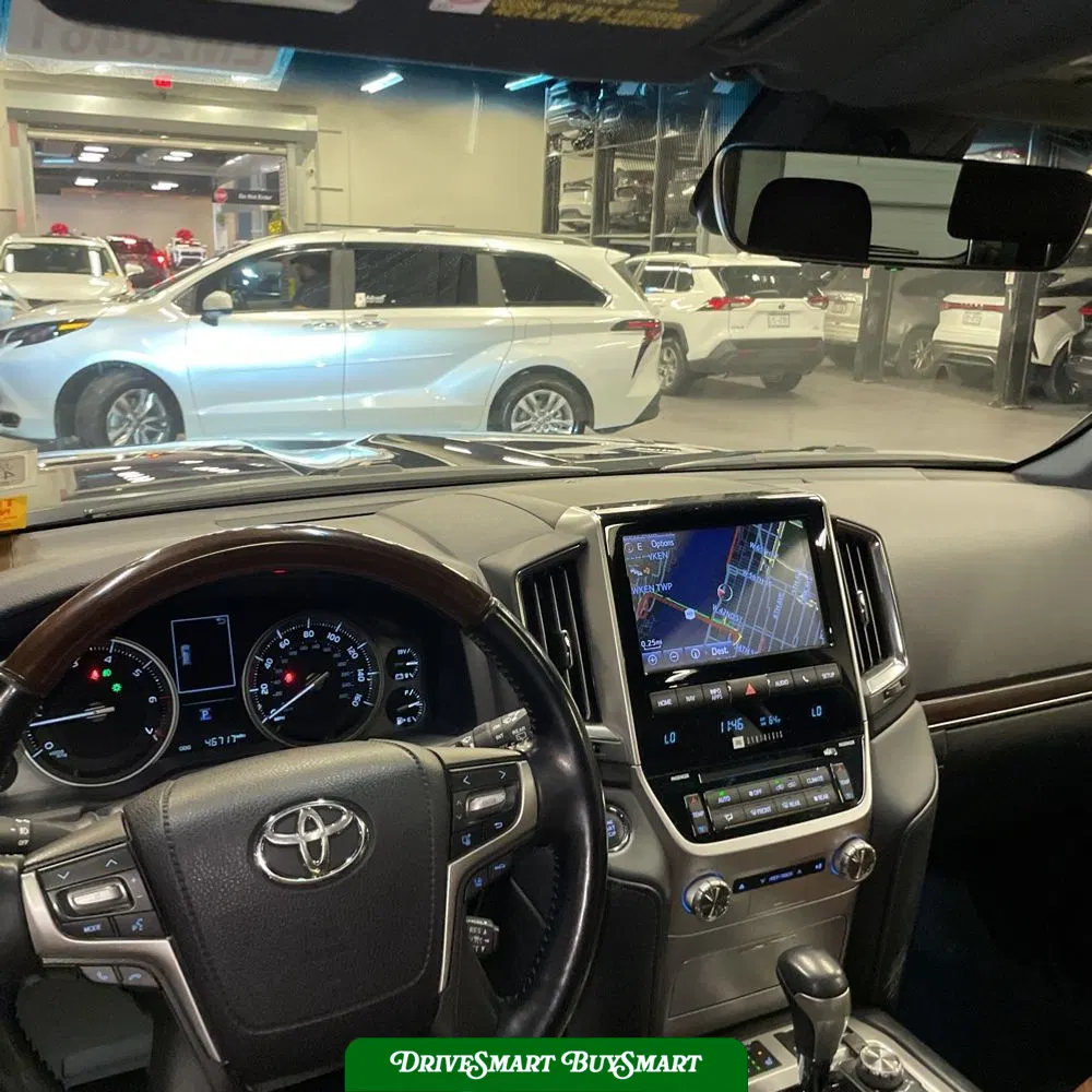 2019 Toyota Land Cruiser Base