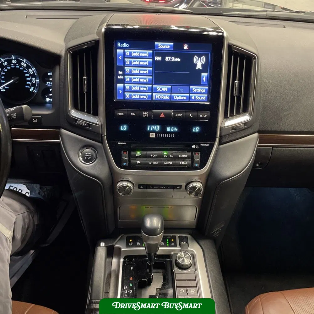 2019 Toyota Land Cruiser Base