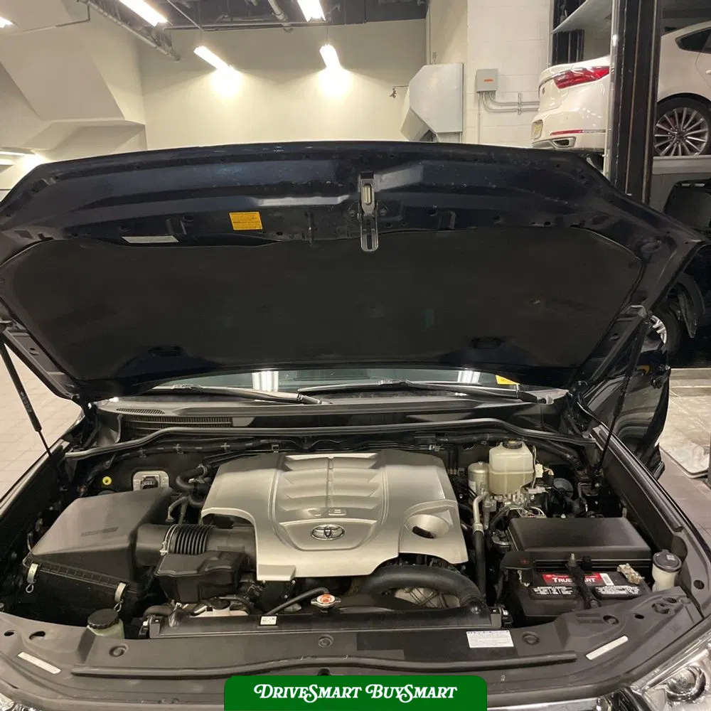 2019 Toyota Land Cruiser Base