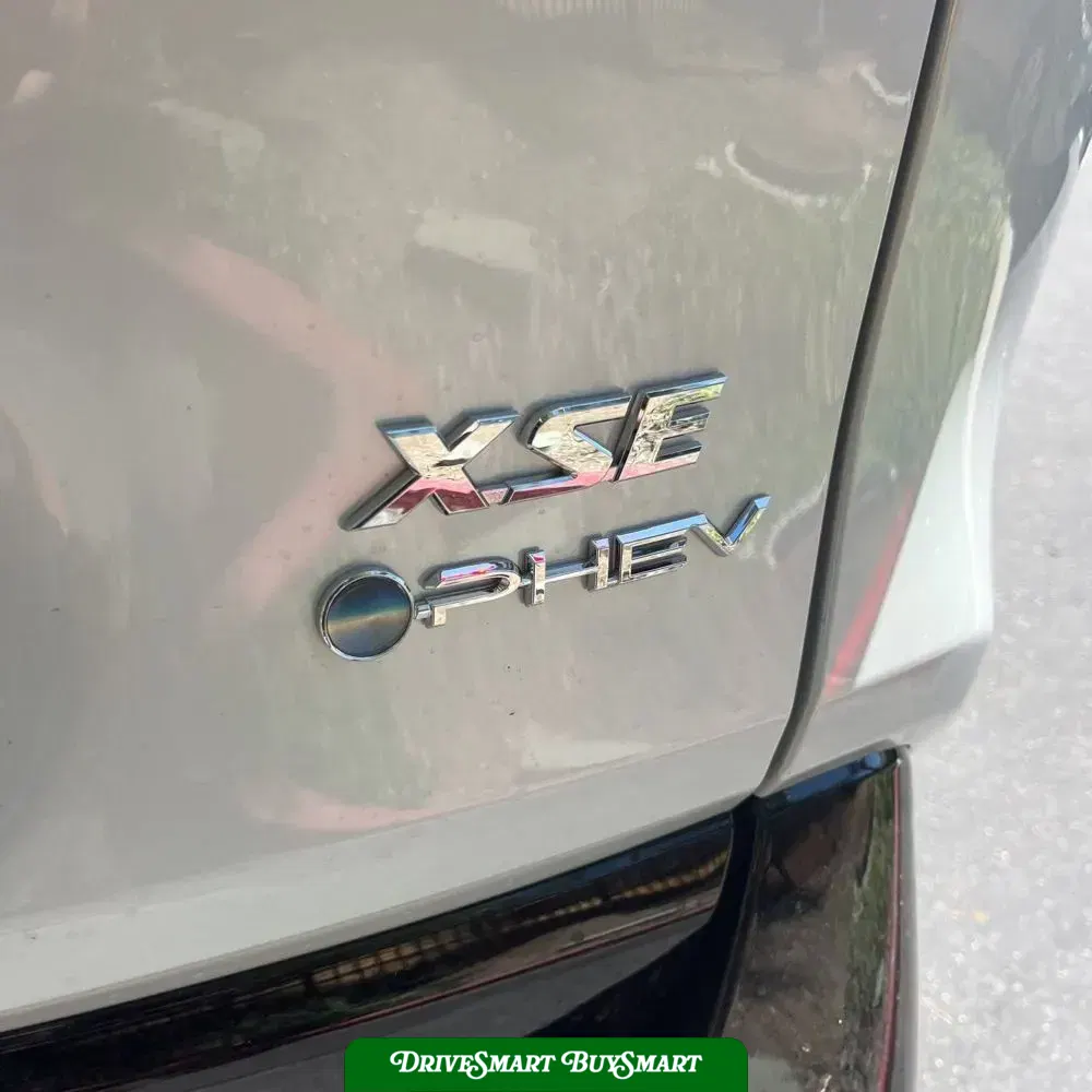 2025 Toyota RAV4 Plug-in Hybrid XSE