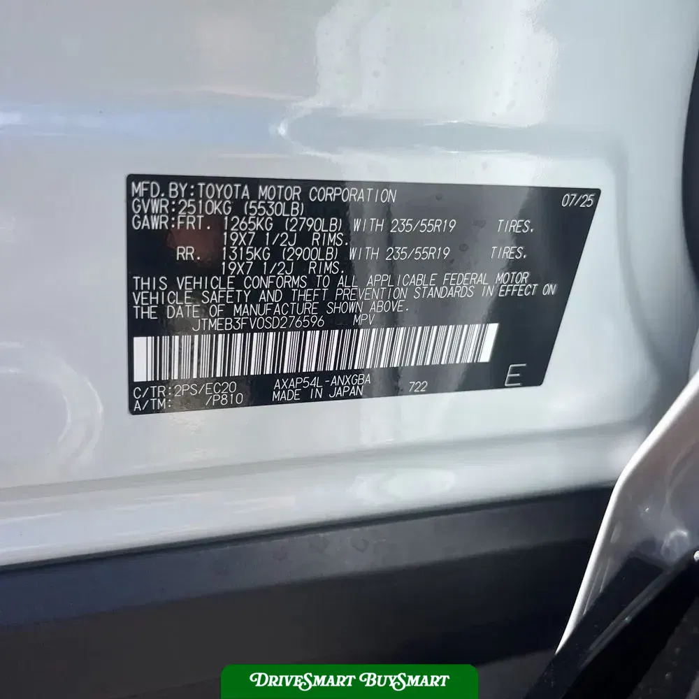 2025 Toyota RAV4 Plug-in Hybrid XSE
