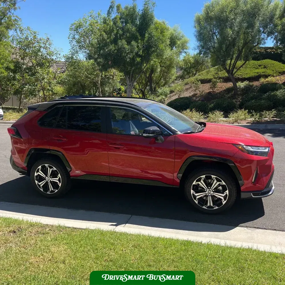 2025 Toyota RAV4 Plug-in Hybrid XSE