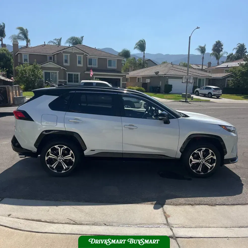 2025 Toyota RAV4 Plug-in Hybrid XSE