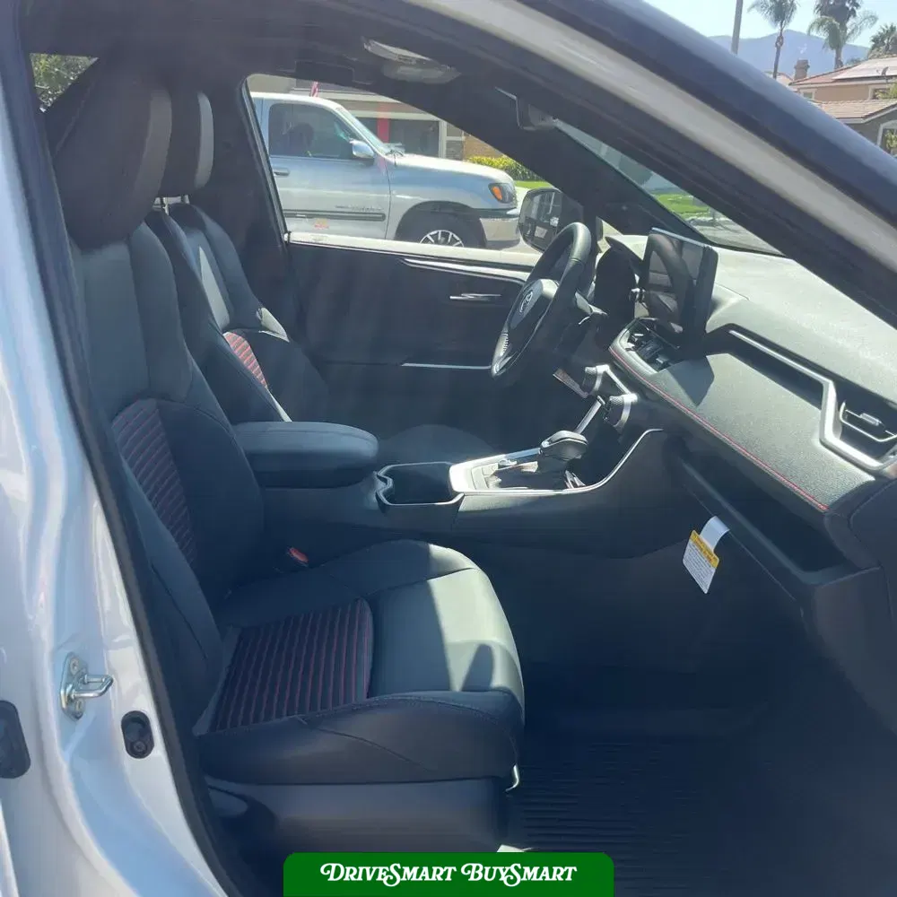 2025 Toyota RAV4 Plug-in Hybrid XSE