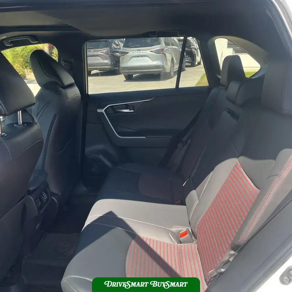 2025 Toyota RAV4 Plug-in Hybrid XSE