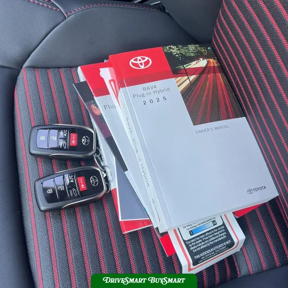 2025 Toyota RAV4 Plug-in Hybrid XSE