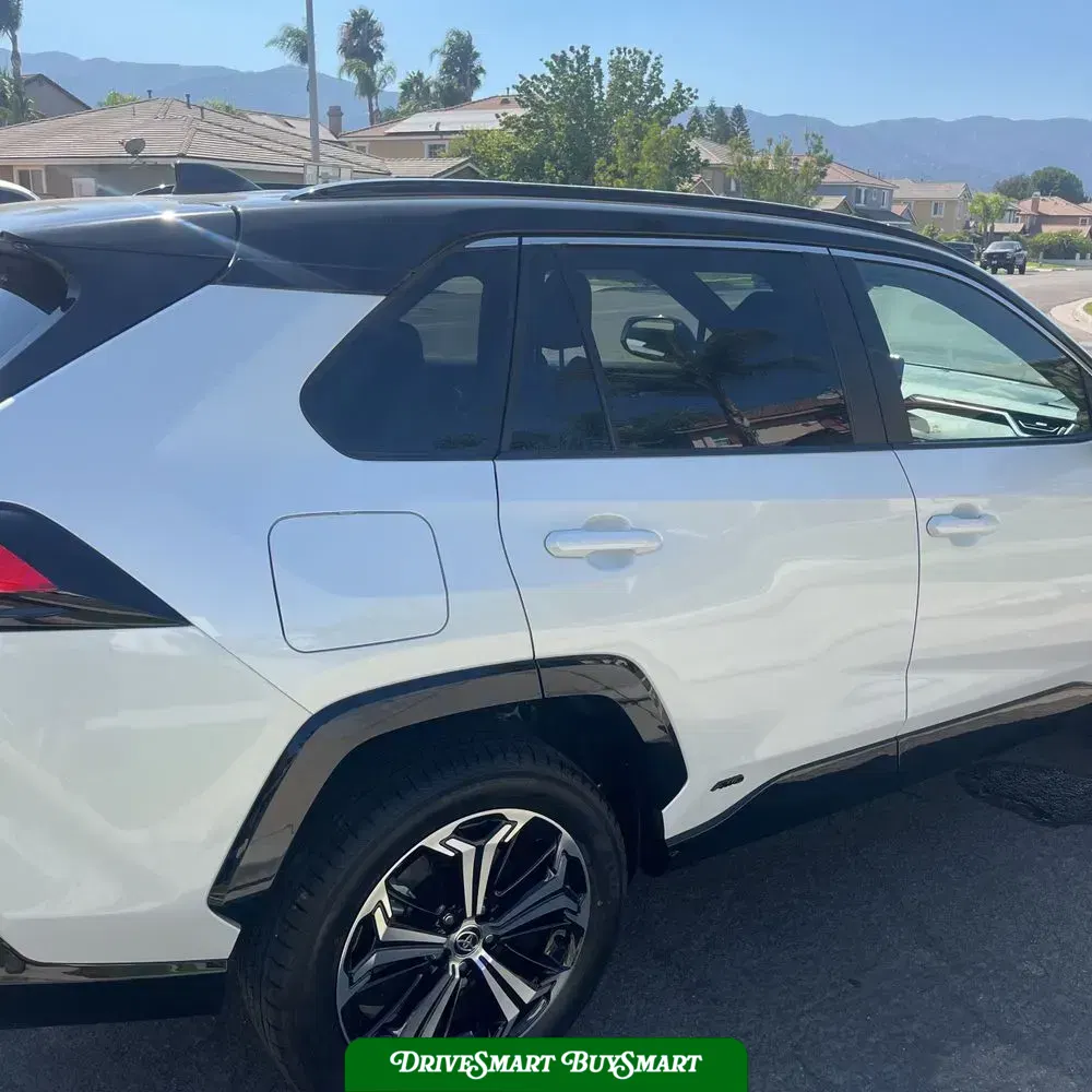 2025 Toyota RAV4 Plug-in Hybrid XSE