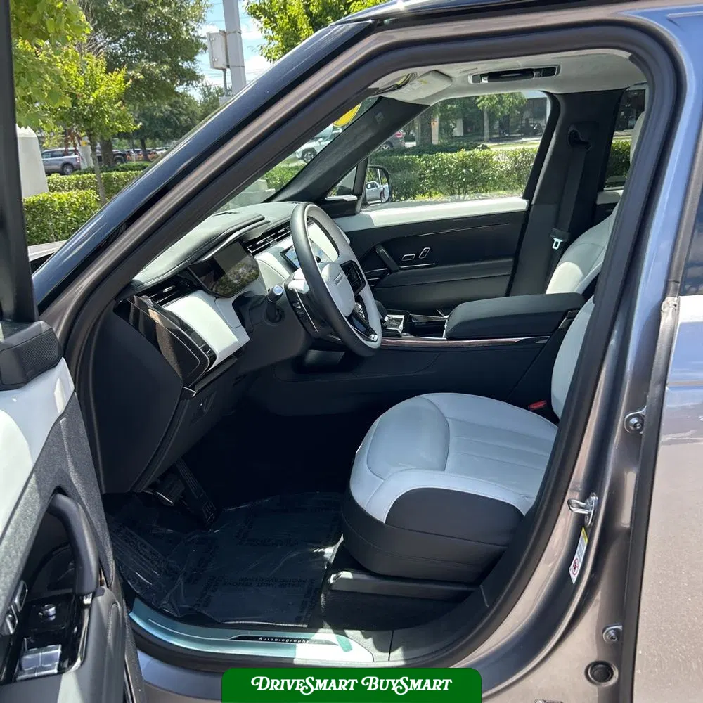 2025 Land Rover Range Rover Sport P550e Autobiography