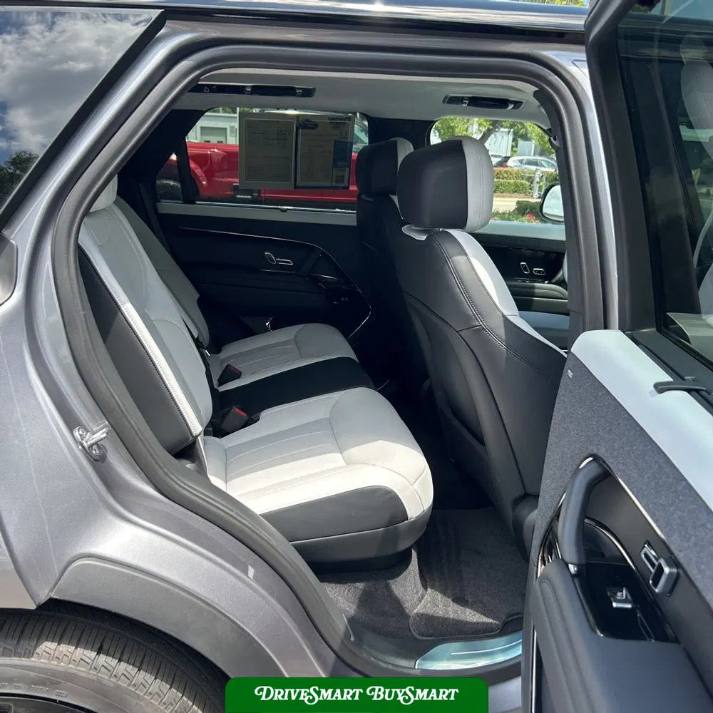 2025 Land Rover Range Rover Sport P550e Autobiography