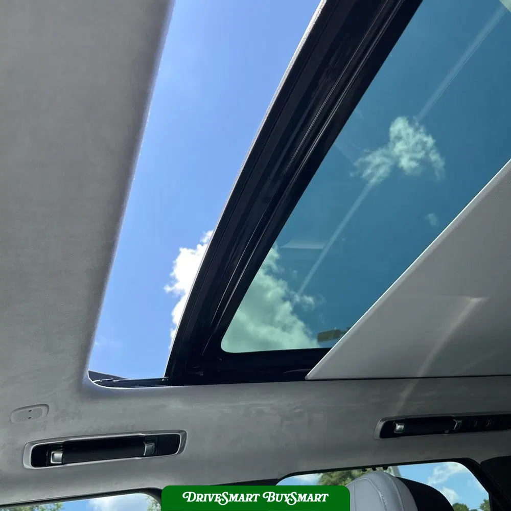 2025 Land Rover Range Rover Sport P550e Autobiography