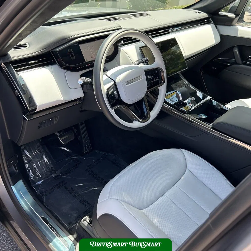 2025 Land Rover Range Rover Sport P550e Autobiography