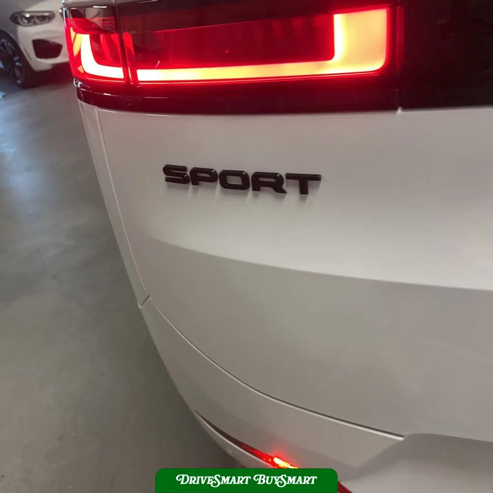 2025 Land Rover Range Rover Sport P530 Dynamic SE
