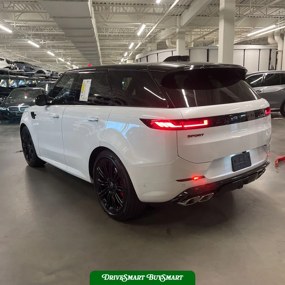 2025 Land Rover Range Rover Sport P530 Dynamic SE