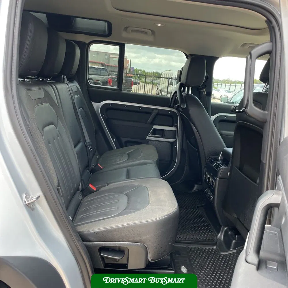 2020 Land Rover Defender 110 First Edition