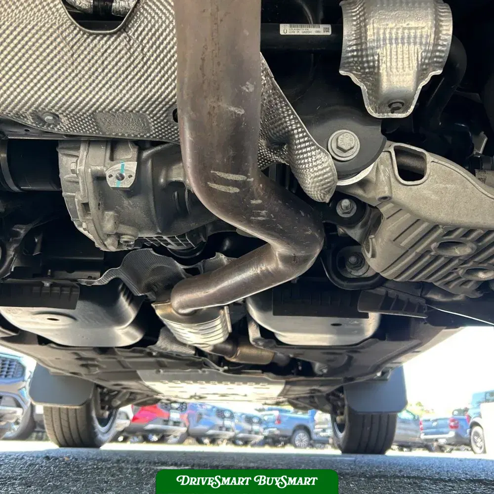 2025 Land Rover Defender 90 P400 X-Dynamic SE