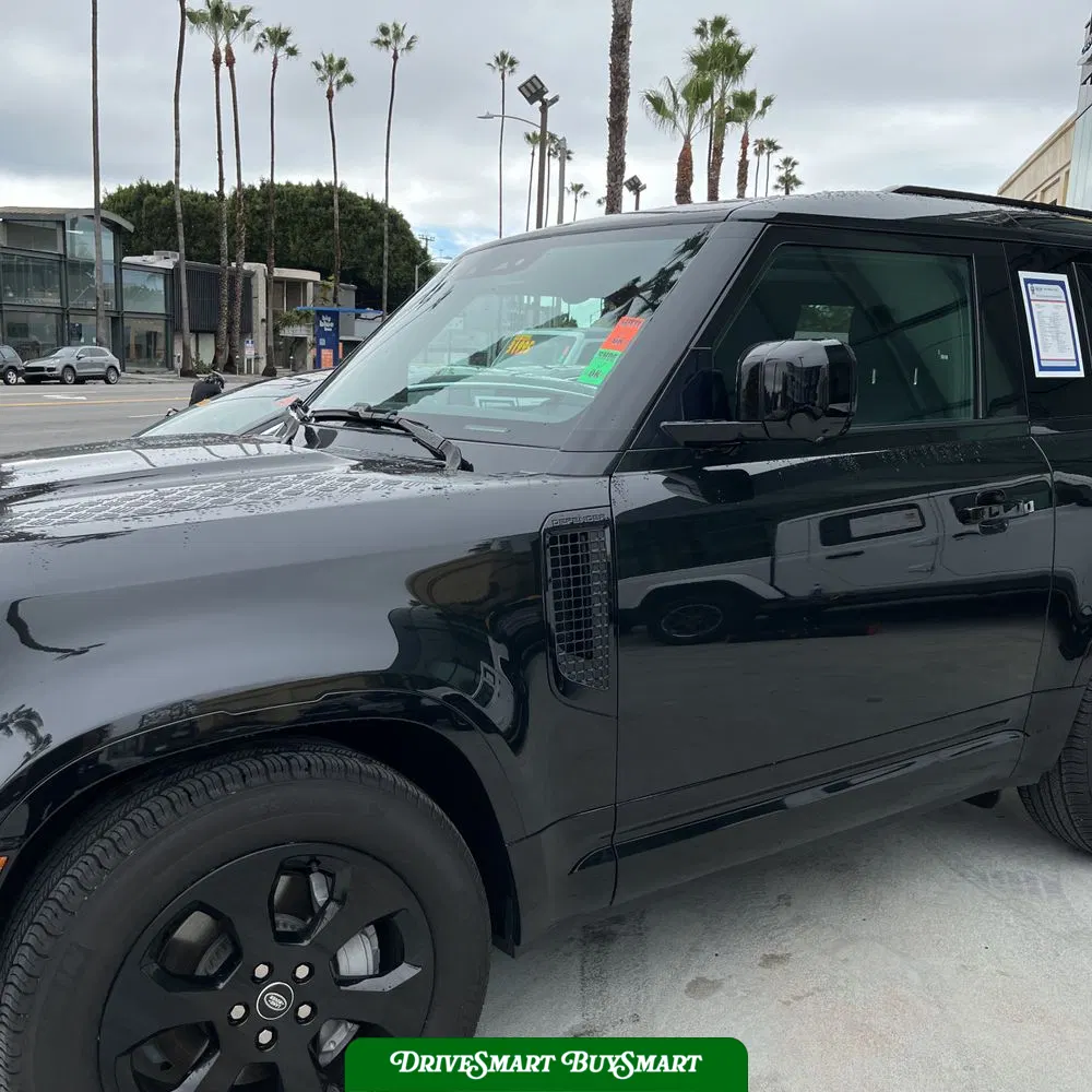 2023 Land Rover Defender 90 X-Dynamic SE