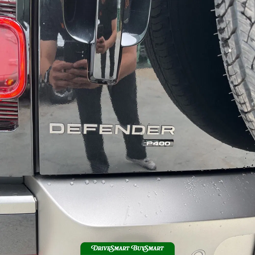 2023 Land Rover Defender 90 X-Dynamic SE