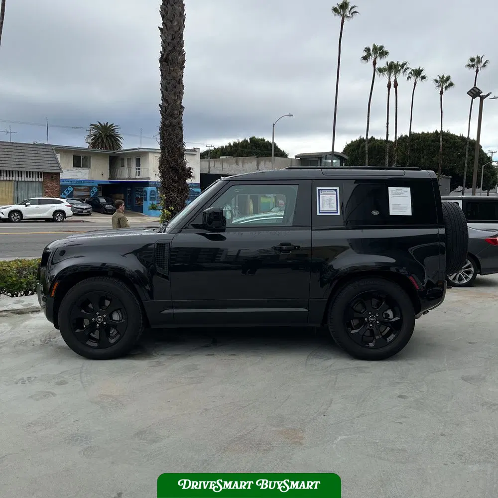 2023 Land Rover Defender 90 X-Dynamic SE