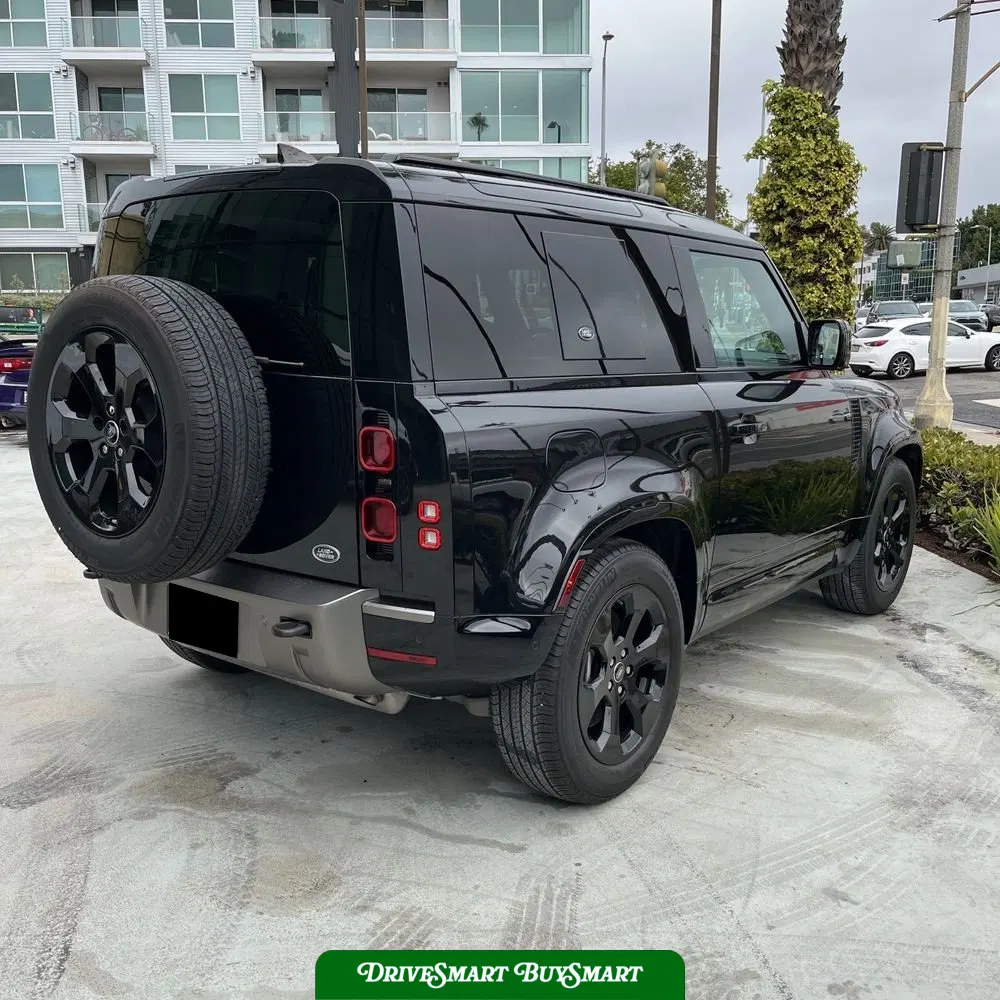 2023 Land Rover Defender 90 X-Dynamic SE