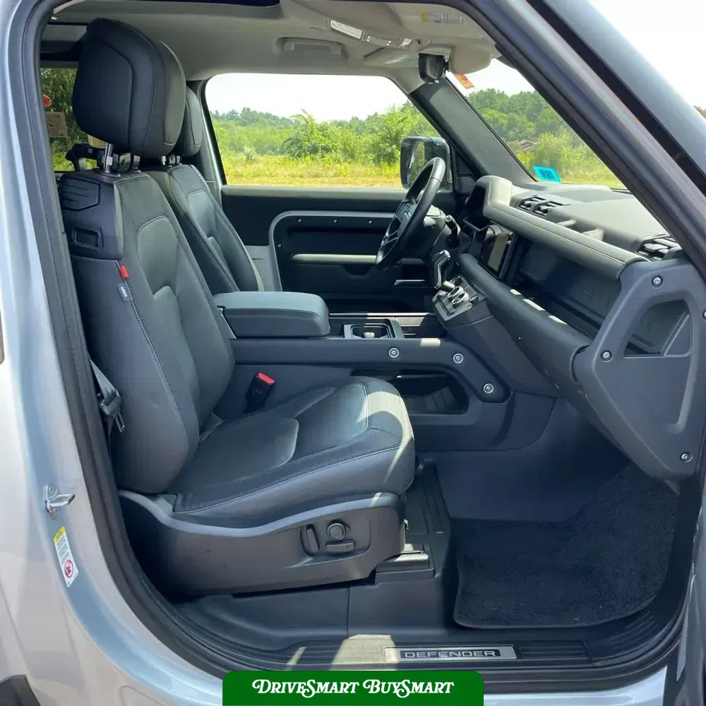 2024 Land Rover Defender 90 P400 X-Dynamic SE