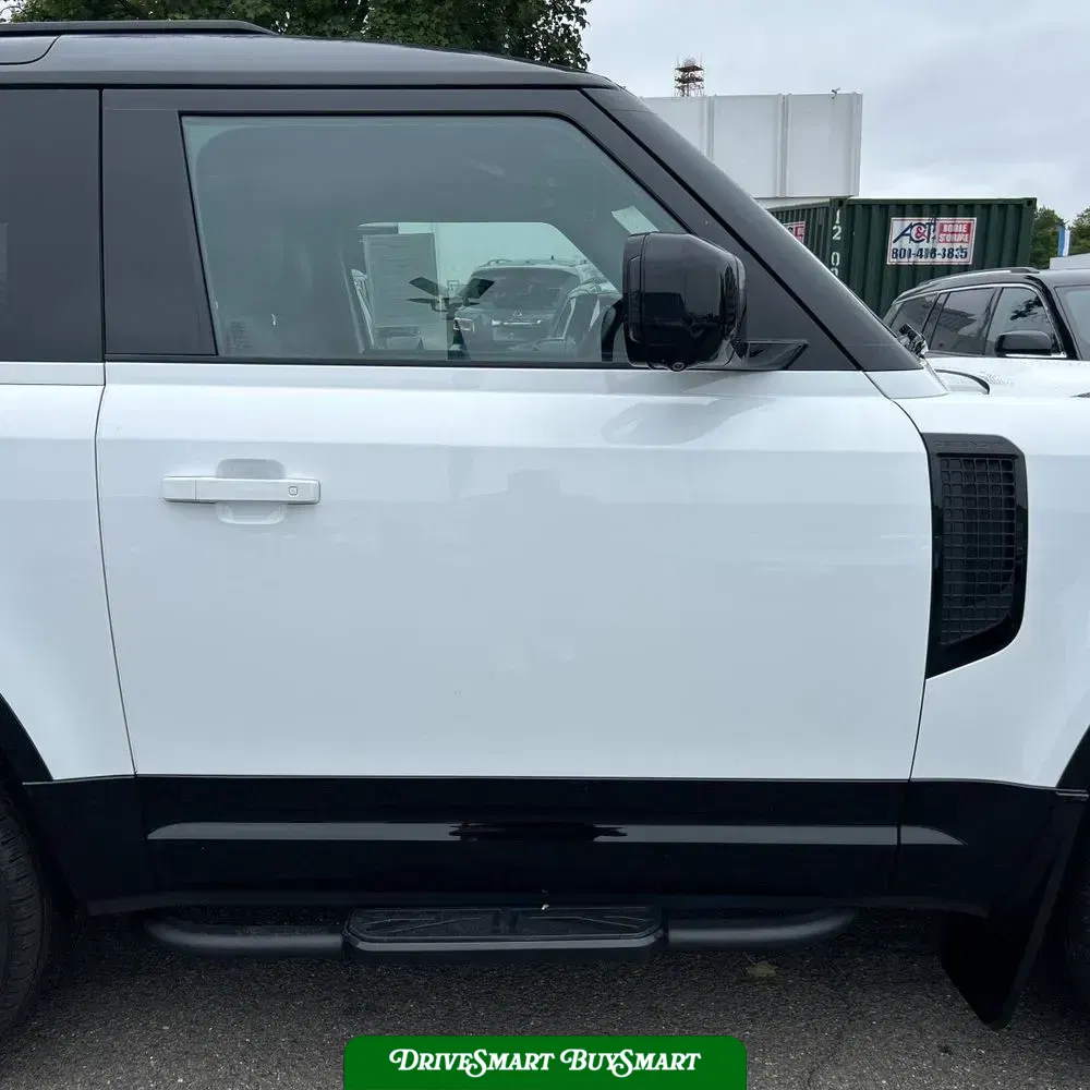 2024 Land Rover Defender 90 P400 X-Dynamic SE