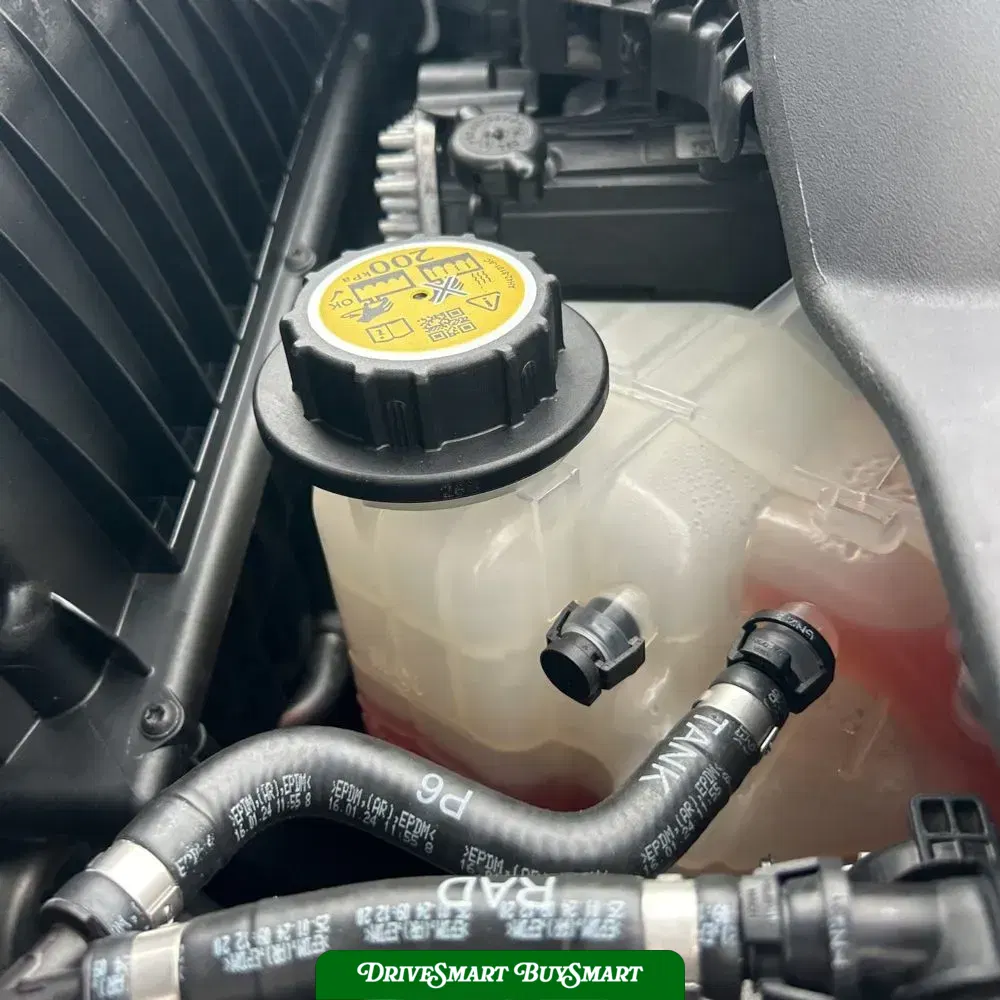 2024 Land Rover Defender 90 P400 X-Dynamic SE