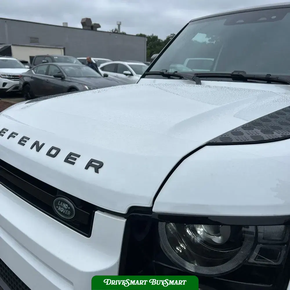 2024 Land Rover Defender 90 P400 X-Dynamic SE