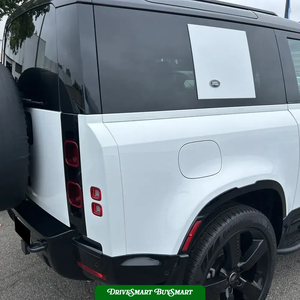 2024 Land Rover Defender 90 P400 X-Dynamic SE