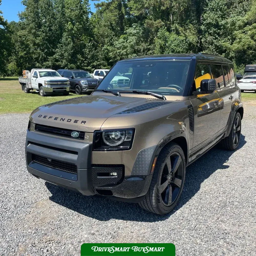 2025 Land Rover Defender 110 X-Dyn SE P400