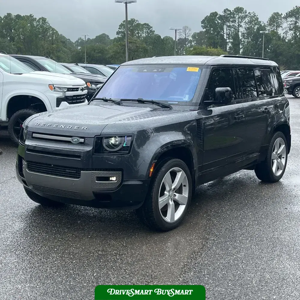 2022 Land Rover Defender 110 X-Dynamic SE