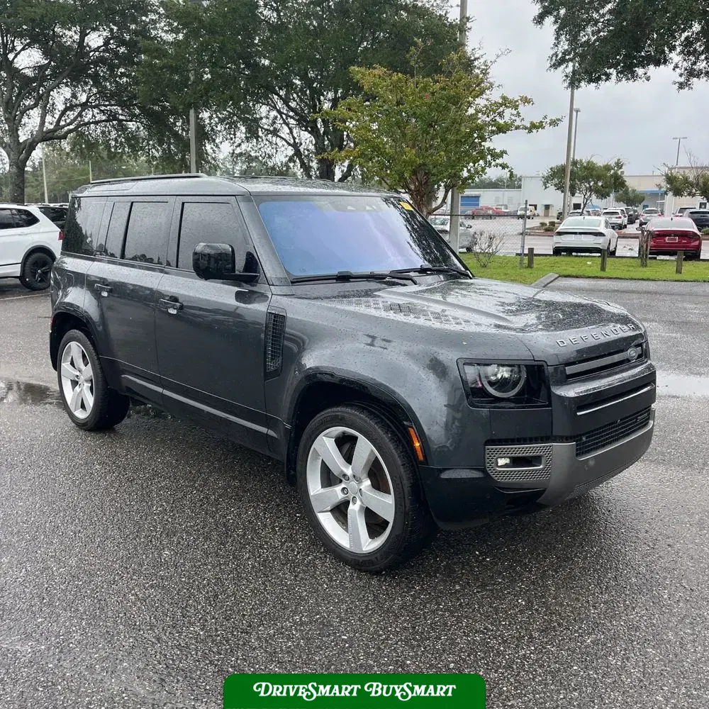 2022 Land Rover Defender 110 X-Dynamic SE