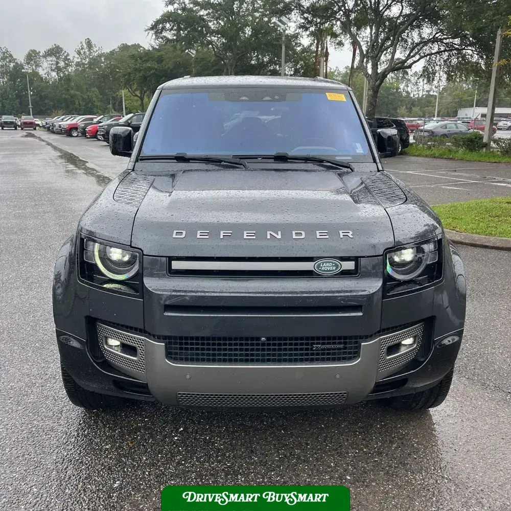 2022 Land Rover Defender 110 X-Dynamic SE