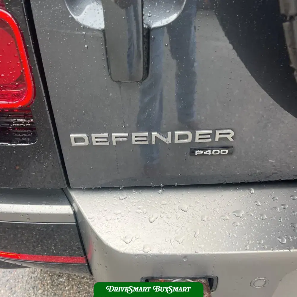 2022 Land Rover Defender 110 X-Dynamic SE
